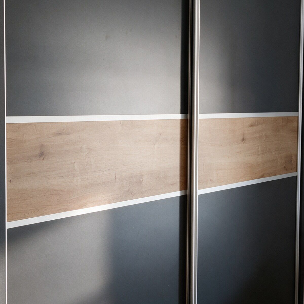 Detalj fronti — spavaća soba